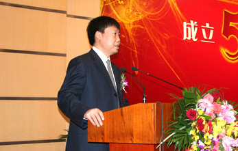 中科院长春应化所王利祥研究员