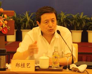 化纤协会理事长郑植艺谈PTA反倾销案初...